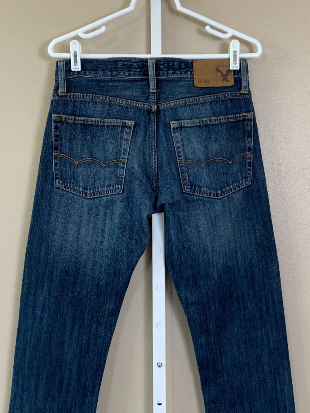 American Eagle Distressed Wash Slim Jeans